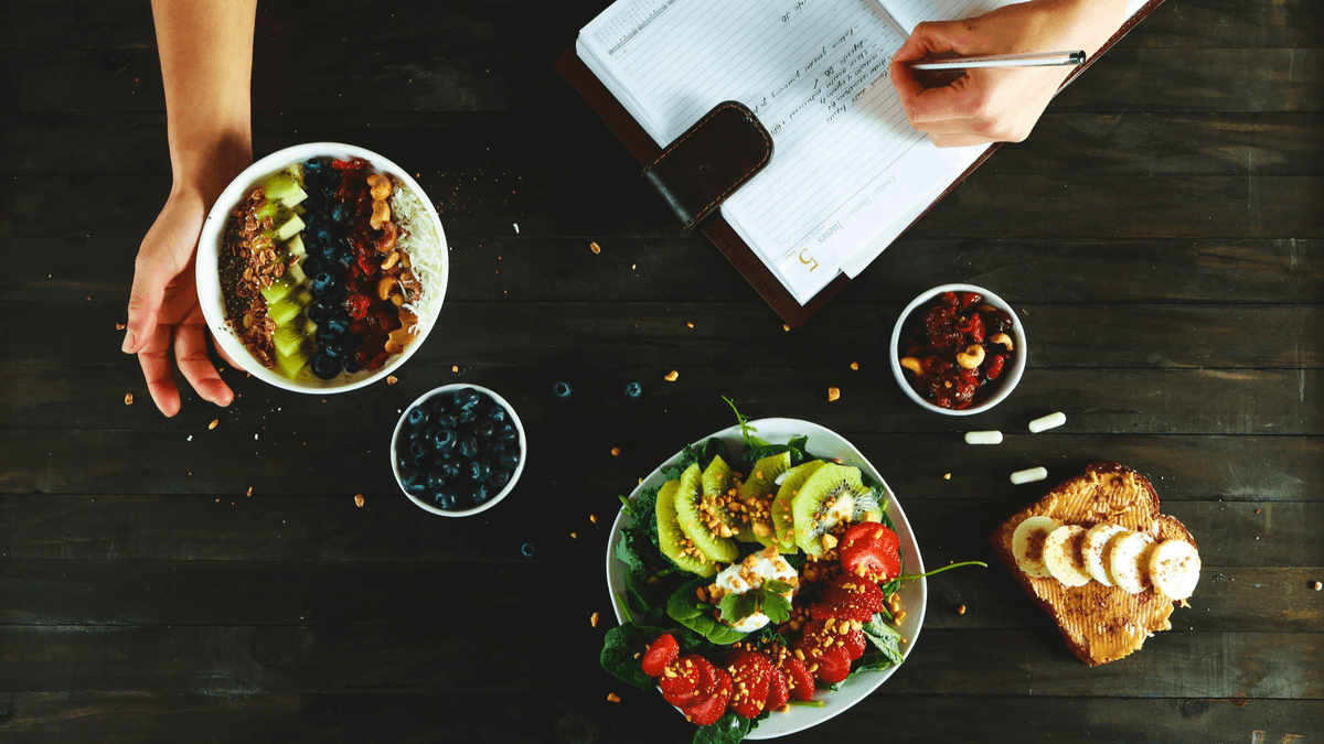 What is Food Blogging And How to Become a Food Blogger
