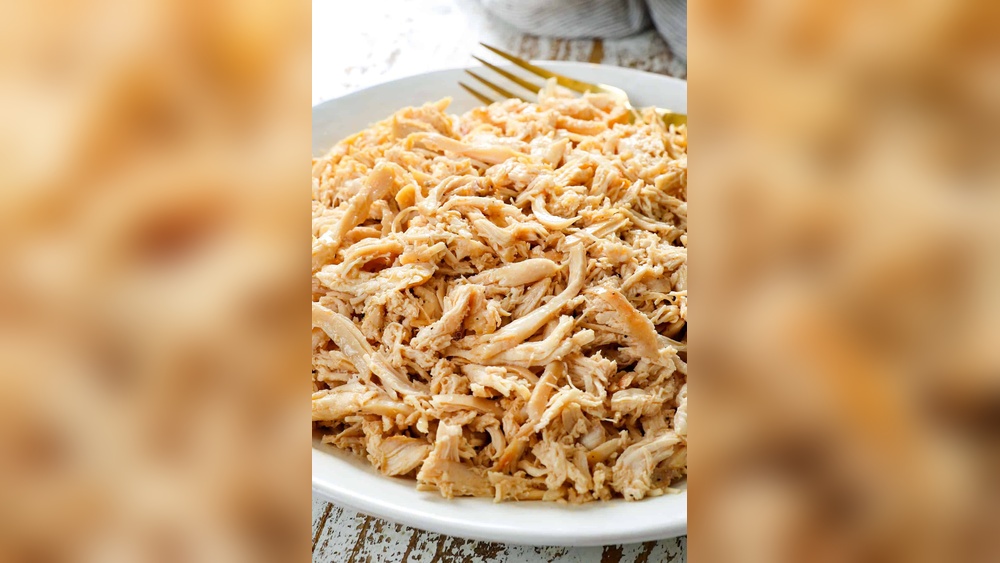 How Do You Cook Chicken to Be Shredded?